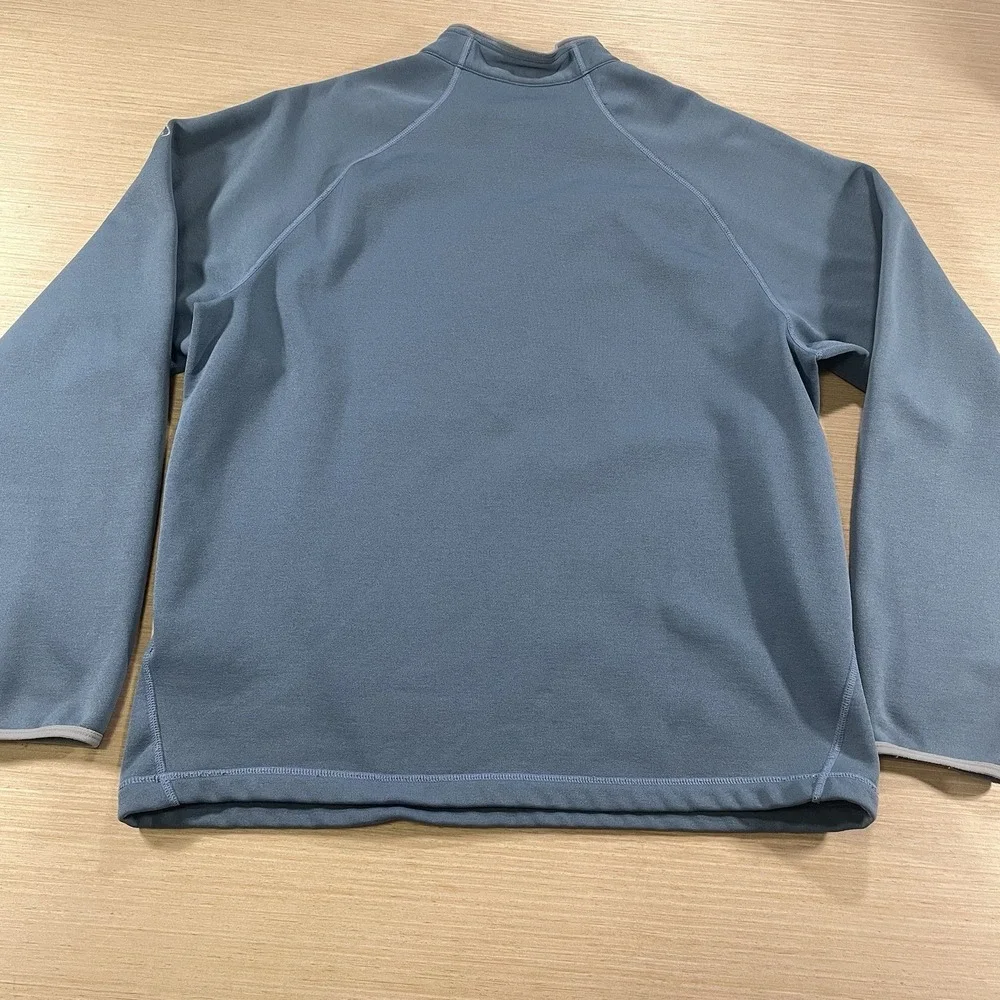 Nike small snag